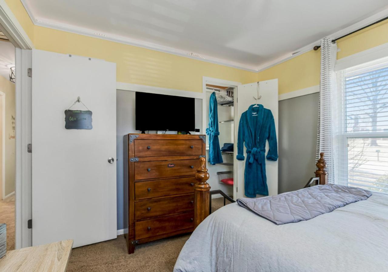 Becky & Marvels 420 Stay - Private Room カンザスシティ エクステリア 写真